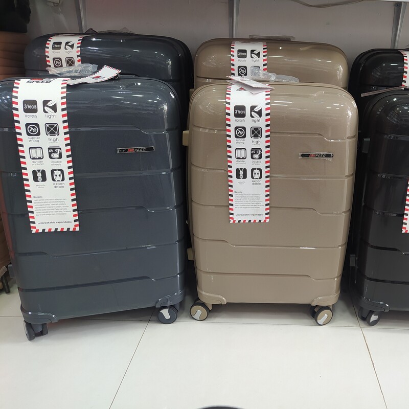 چمدان مسافرتی نشکن خارجی