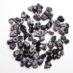 مهره سنگ آبسیدن تراش نخورده اصل و معدنی با کیفیت،رنگ و قیمت عالی(10گرم مطابق تصویر)