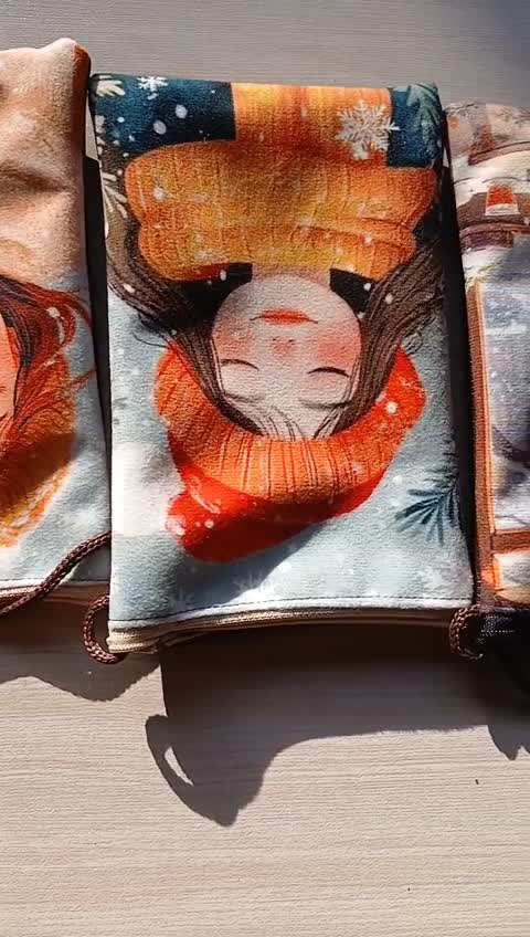 کیف دخترانه و پسرانه مخمل زیبا کیوت گردنی 