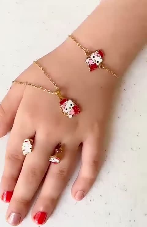 ست گردنبند ،گوشواره و دستبند بچگانه 3