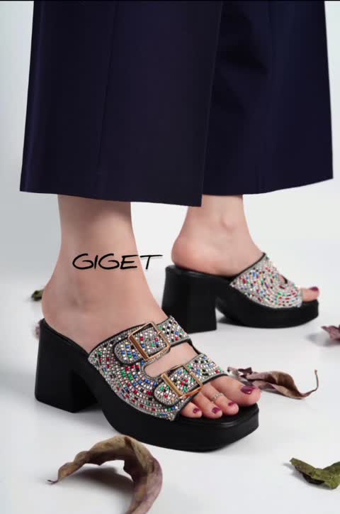 صندل پاشنه دار زنانه طبی کد 4481(پس کرایه)