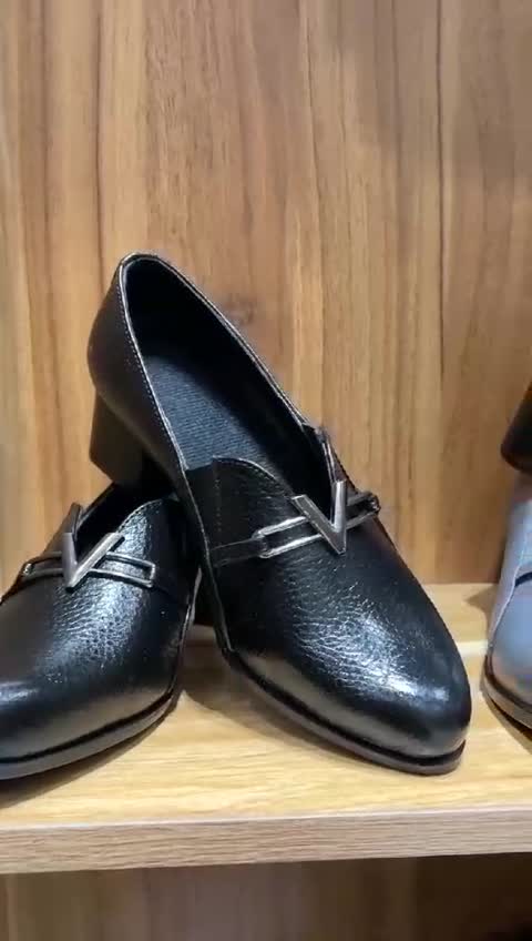 کفش چرم اصل گاو زنانه و دخترانه مدل واران