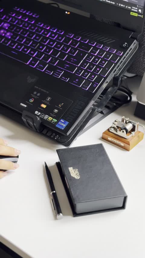 یادداشت رث گرافیک مدل هیوا