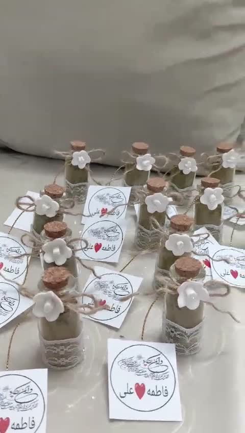 گیفت حنای اقتصادی،گیفت ویال شیشه حنا،گیفت حنای شیشه،گیفت حنا زیبا و اقتصادی،گیفت شیشه حنا،رنگ گل و تور قابل تغییر
