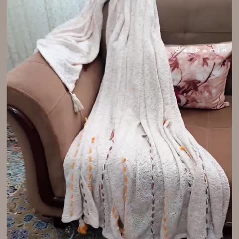شال مبل بافت با دوخت تزیینی مکرومه