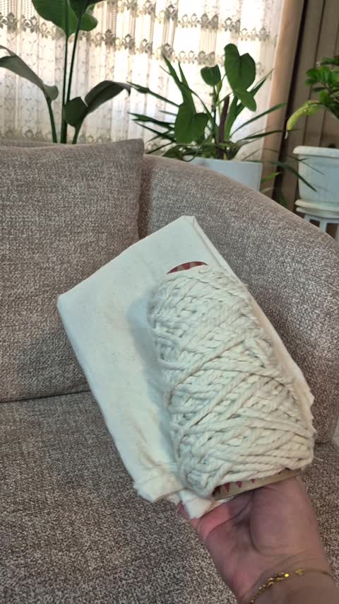 کوسن مکرومه منگوله دار