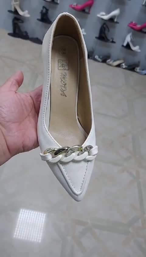کفش پاشنه کوتاه زنانه پاشنه سه سانتی زنانه