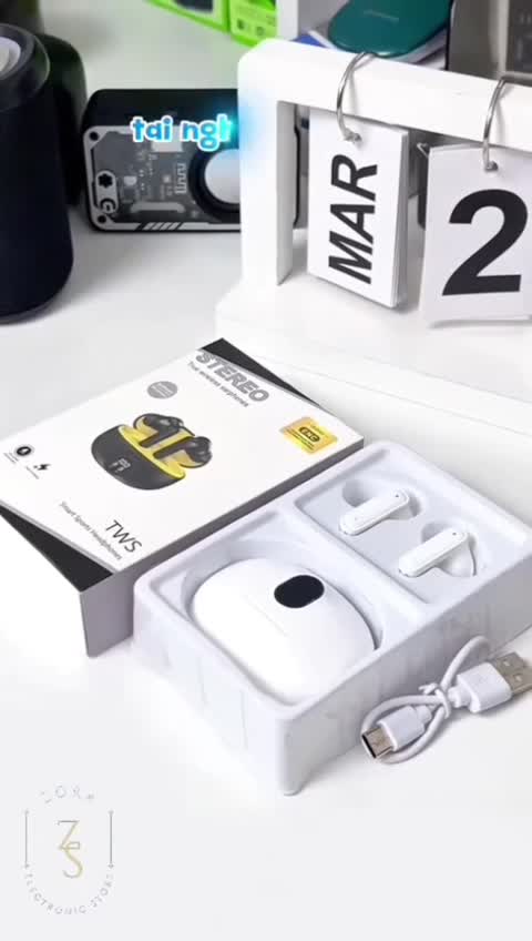 ایرپاد بلوتوثی تخم مرغی مدل STEREO 895B،دارای طراحی بی نظیر و خاص،مناسب برای گیمینگ و استفاده عمومی (تخفیف ویژه)