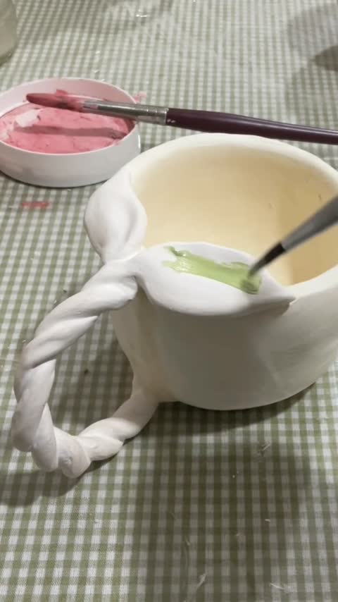 ماگ دستساز سفالی با دسته برگ (لیوان طبیعت)