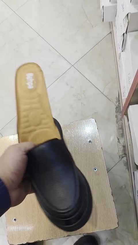 کفش زنانه طبی میرا همراه با دیسک خار پاشنه 