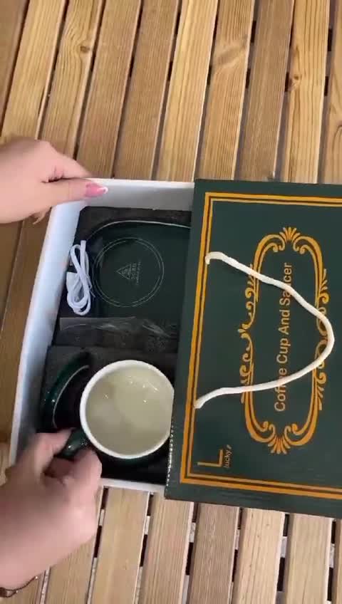 ماگ حرارتی هیتردار جعبه کادویی (پس کرایه)
