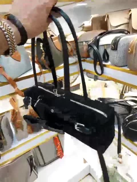 کیف ترند سال زنانه و دخترانه جنس چرم شرانگ 