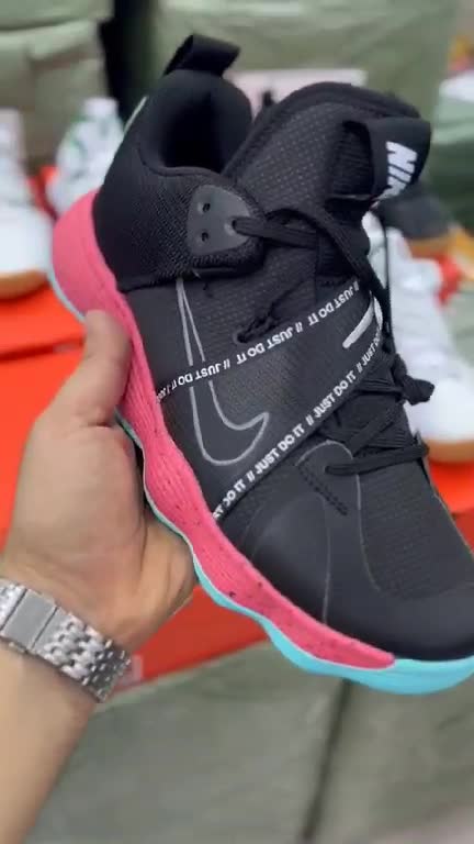 کفش کتونی تخصصی والیبال نایک مدل هایپرست Nike Hyperset