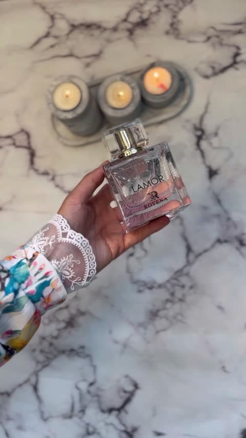 عطر ادکلن خنک و زنانه لالیک لامور