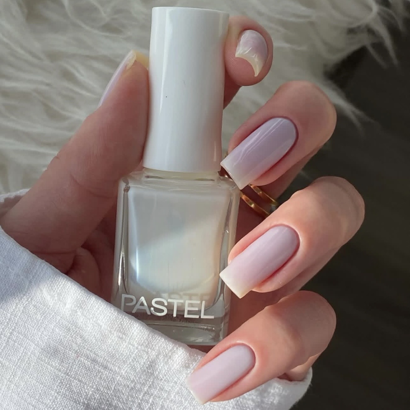 لاک پاستل PASTEL 19 