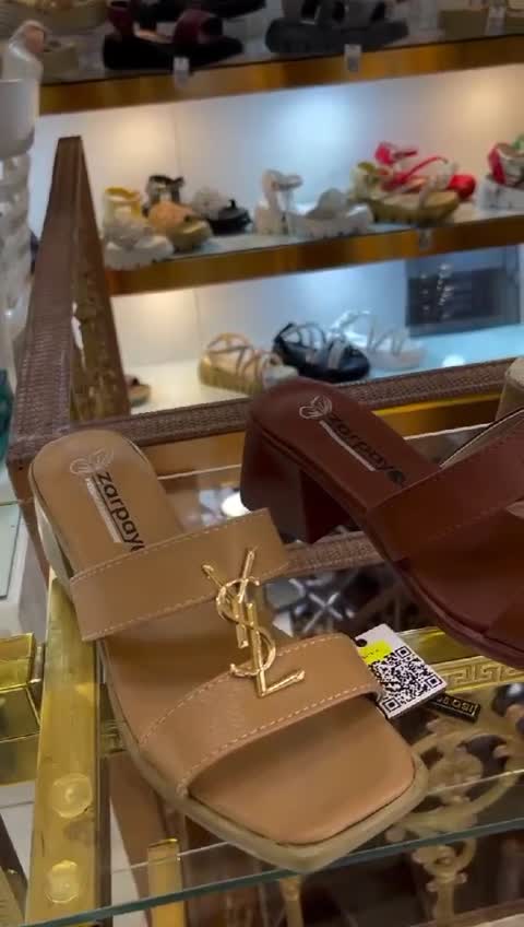 صندل پاشنه دار زنانه کد 601-19