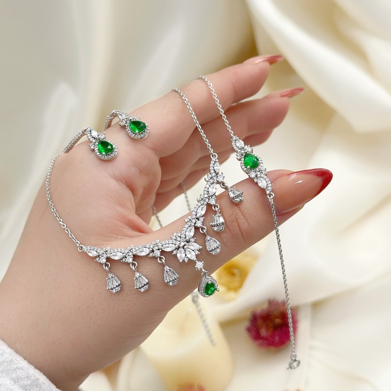 نیم ست نقره زنانه سیلور شهر مدل مارال کد 0023
