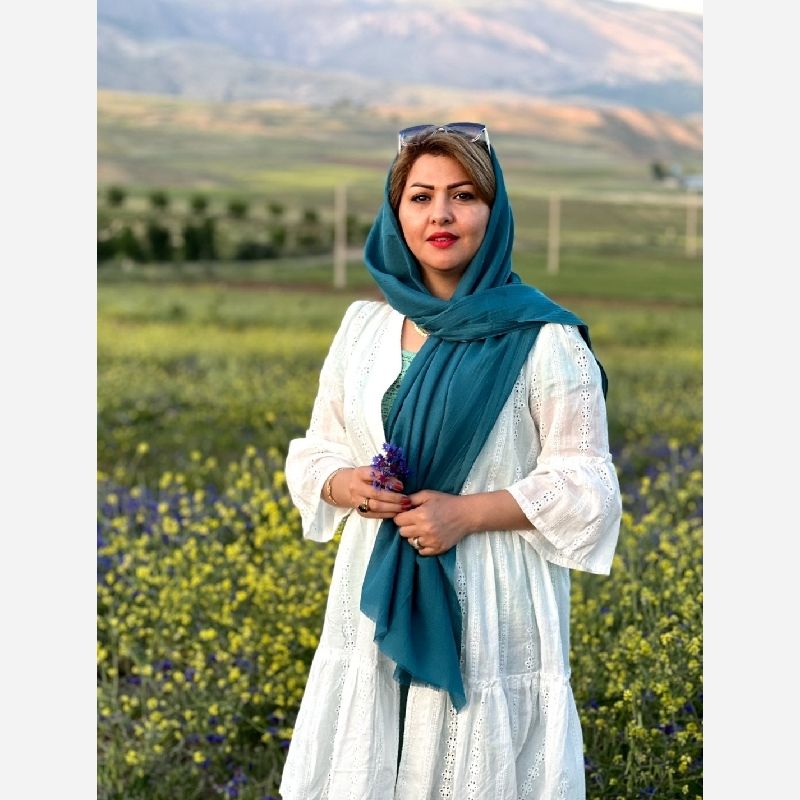 سمیه پرتوی