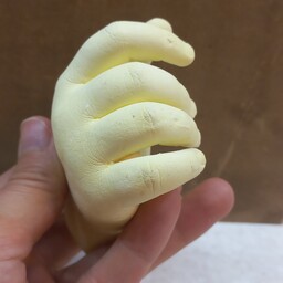 تندیس دست و پای کودک