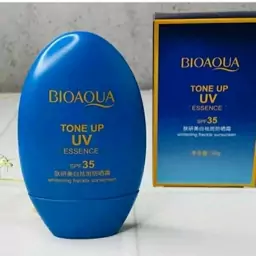 کرم ضد افتاب بی رنگ بیواکواBIOAQUA