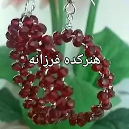 گوشواره حلقه ای کریستالی رنگ زرشکی برای شما که خاص پسندین 