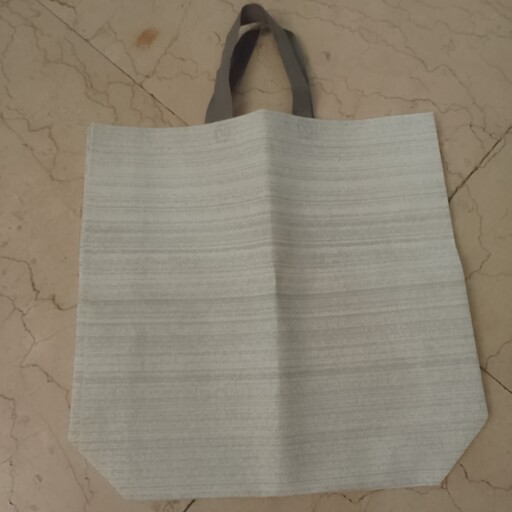 ساک کیسه کیف خرید پارچه ای نان دستی سنتی دسته دار توسی طوسی سفید راه را  ابعاد 45 در 45