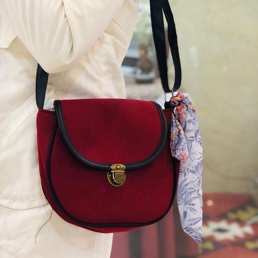 کیف دوشی دخترانه و زنانه تک رنگ ساده پاپیون دار در رنگ بندی 