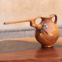 گلدان چوبی آبریز دار- یا همان ریتون با الهام از سفالینه های سیلک کاشان- بدنه از جنس چوب توسکا و معرق کاری شده