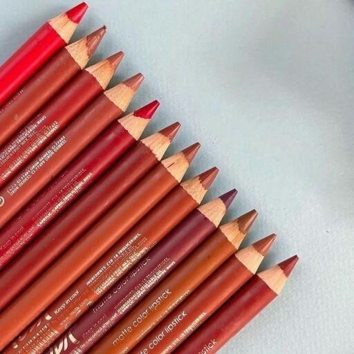 مداد لب نوت