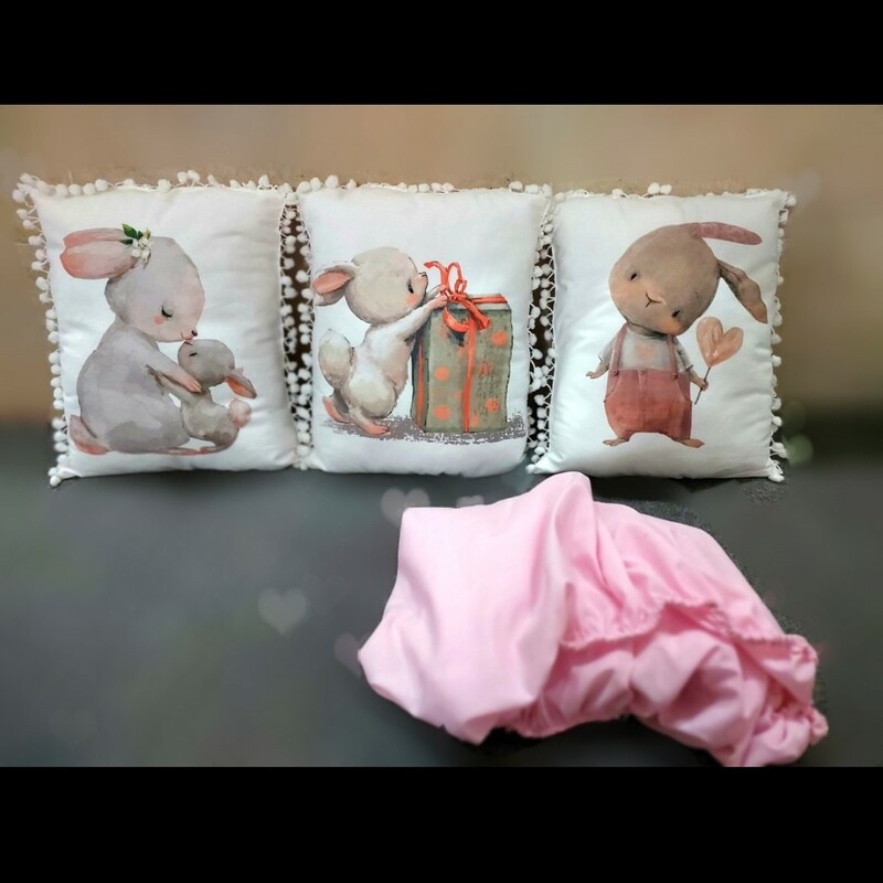 سه عدد کوسن فانتزی چاپی اکسسوری خواب نوزاد و کاور تشک تخت کودک سیسمونی هیواد گالری 