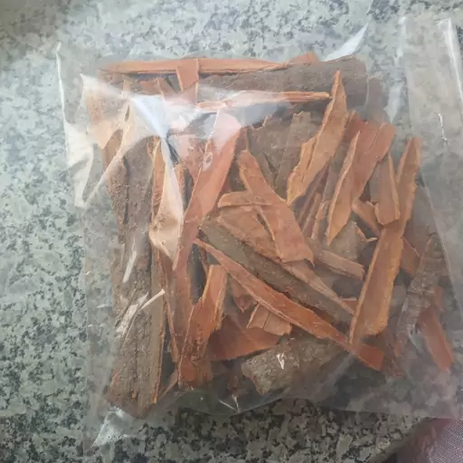 چوب دارچین اعلا در بسیار خوش رنگ و خوش عطر در بسته بندی کاملا بهداشتی (100 گرمی)