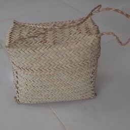 کیف درب دارحصیری دسته داروقابل حمل بافت سنتی وزیبا  ساخته شده از برگ درخت  داز وپیش