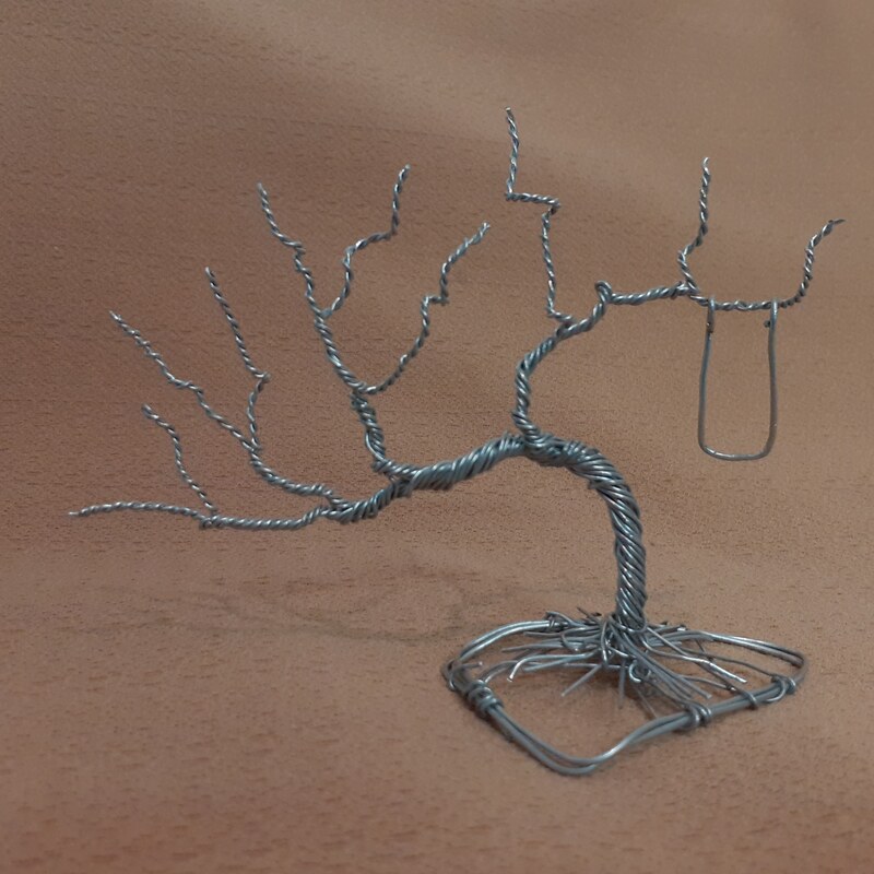 مجسمه دکوری درخت مینیاتوری همراه تاب کاملا دست ساز  هنری آرت اسمبلاژ