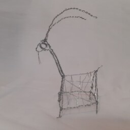 مجسمه دکوری سیمی بز کوهی مینیاتوری شیک دست ساز هنری مینیمال امیر قربعلی درس کاروفناوری کلاس هفتم 