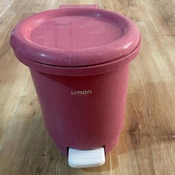 سطل زباله پدالی لیمون گنجایش 1 لیتر