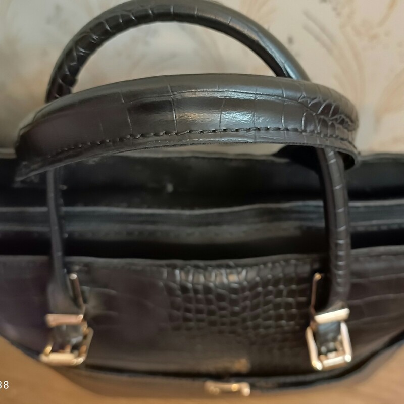 کیف زنانه چرم دستدوز