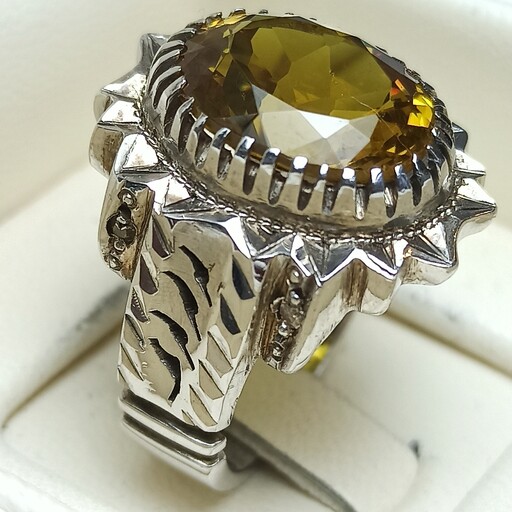 انگشتر نقره الکساندریت الماس تراش دست ساز آینه دارای آبکاری رادیوم و 4 عدد برلیان اصلی 