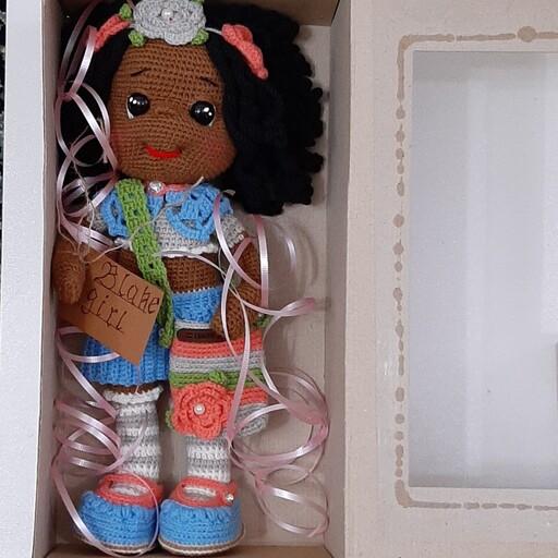 عروسک دستباف دختر سیاهپوست