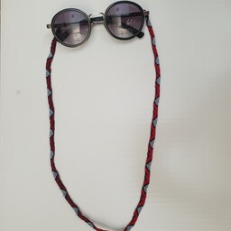 بند عینک با دستبند طرح M قرمز