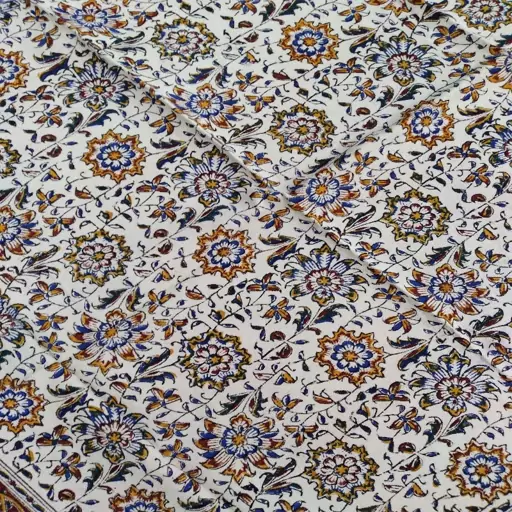  رومیزی قلمکاری طرح چهار گل 