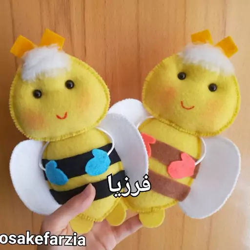 عروسک نمدی زنبور 