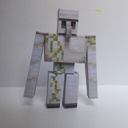 ماکت مقوایی شخصیت آیرون گولم ماین کرافت. Minecraft Irongolem Figure