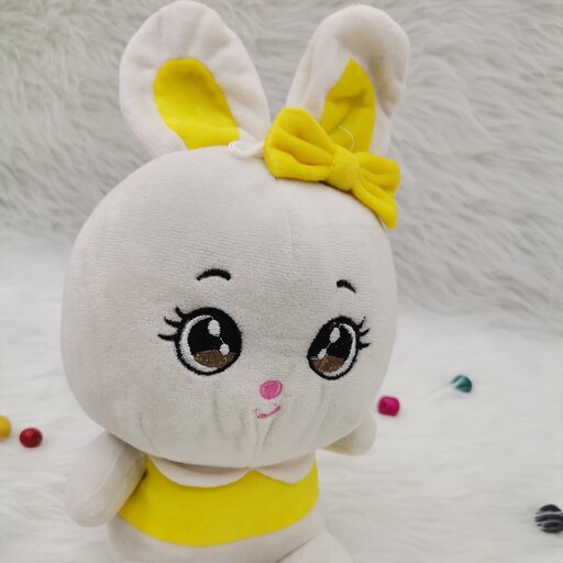 عروسک پولیشی خرگوش پاپیونی زرد رنگ