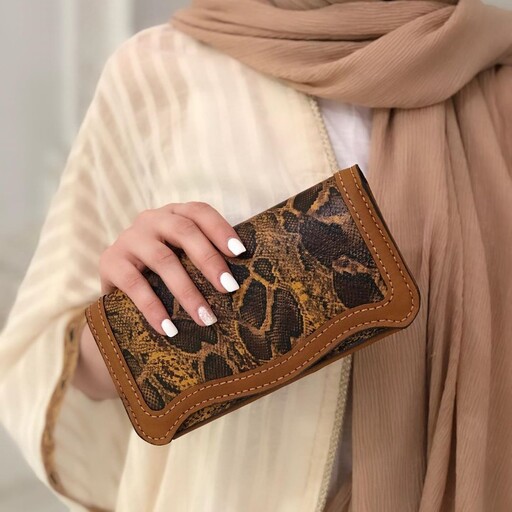 کیف پول زنانه تمام چرم طبیعی و دست روز 