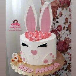کیک تولد خامه ای دخترانه خرگوش 