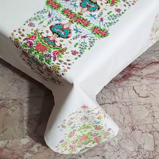 رومیزی مخمل  100x100 طرح رستا  کرم   آرت مان