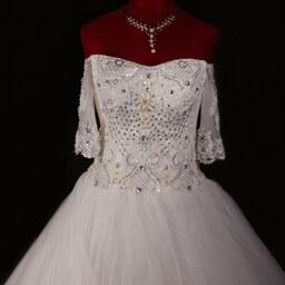 لباس عروس زنانه ایهاب مدل فیورلا (تنخور فوق العاده شیک)