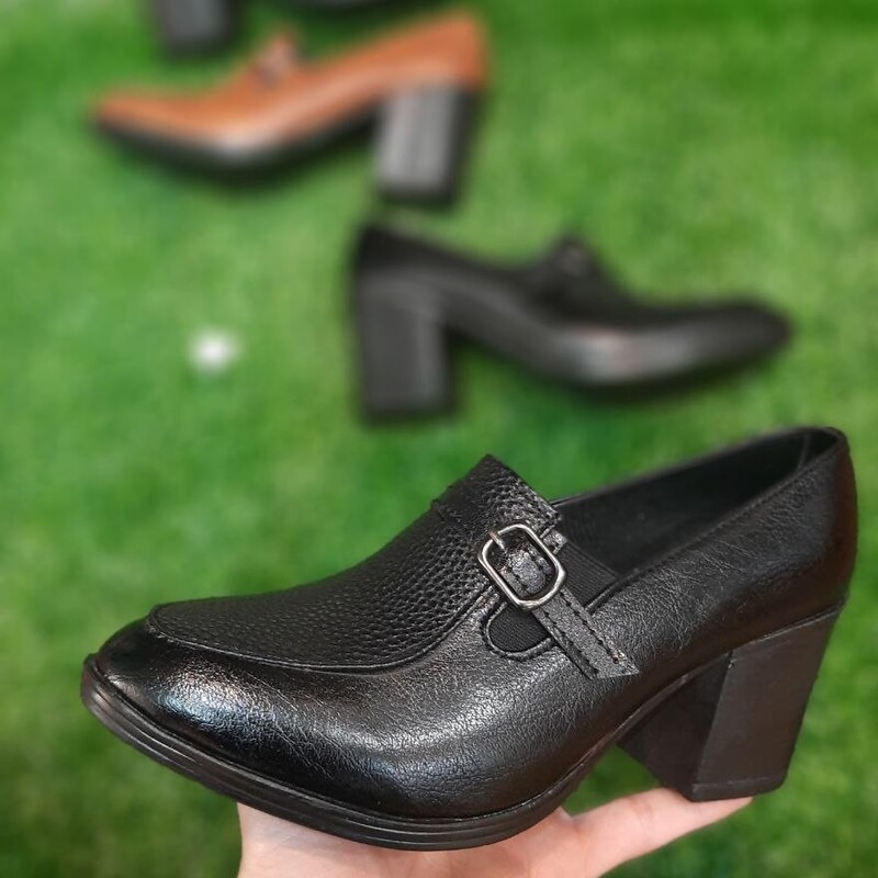 کفش پاشنه دار زنانه ارسال رایگان کفش پاشنه جدا پیو کفش جلوبسته زنانه کفش قالب استاندارد پاشنه 6سانتی کفش رنگ مشکی .عسلی 