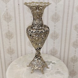 گلدان کنار سالنی برنزی مدل یاسی پایه کوتاه کد 1721 (گلدان برنجی)