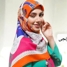  روسری سیا اسکارف حاشیه نارنجی  نخ با کیفیت 
کاملا مجلسی  قواره 140 دور دست دوز